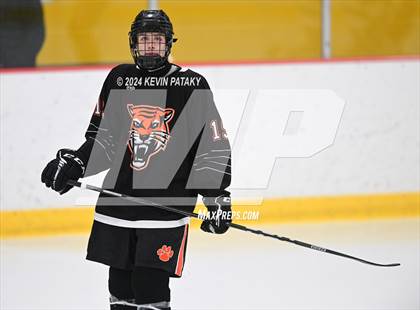 Thumbnail 1 in Ridgefield vs. Darien (CIAC DI Quarterfinal) photogallery.
