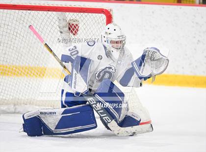 Thumbnail 3 in Ridgefield vs. Darien (CIAC DI Quarterfinal) photogallery.