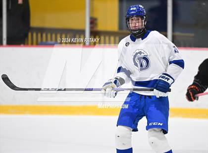 Thumbnail 3 in Ridgefield vs. Darien (CIAC DI Quarterfinal) photogallery.