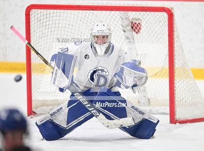 Thumbnail 3 in Ridgefield vs. Darien (CIAC DI Quarterfinal) photogallery.