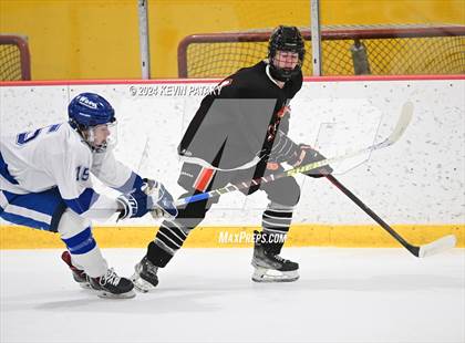 Thumbnail 1 in Ridgefield vs. Darien (CIAC DI Quarterfinal) photogallery.