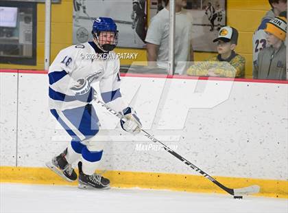 Thumbnail 1 in Ridgefield vs. Darien (CIAC DI Quarterfinal) photogallery.