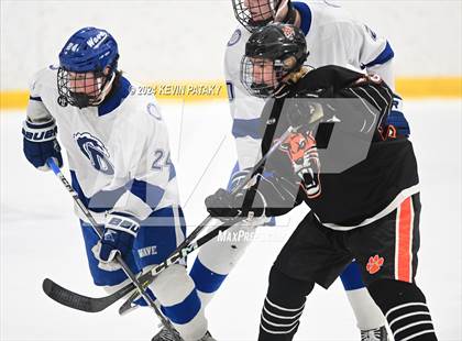Thumbnail 1 in Ridgefield vs. Darien (CIAC DI Quarterfinal) photogallery.