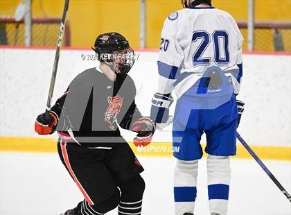 Thumbnail 1 in Ridgefield vs. Darien (CIAC DI Quarterfinal) photogallery.