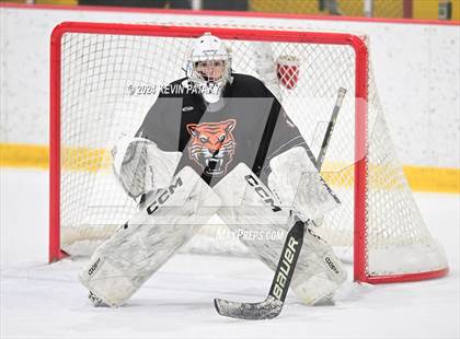 Thumbnail 2 in Ridgefield vs. Darien (CIAC DI Quarterfinal) photogallery.