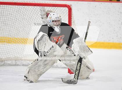 Thumbnail 1 in Ridgefield vs. Darien (CIAC DI Quarterfinal) photogallery.