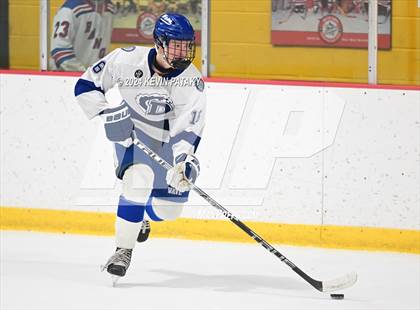 Thumbnail 3 in Ridgefield vs. Darien (CIAC DI Quarterfinal) photogallery.