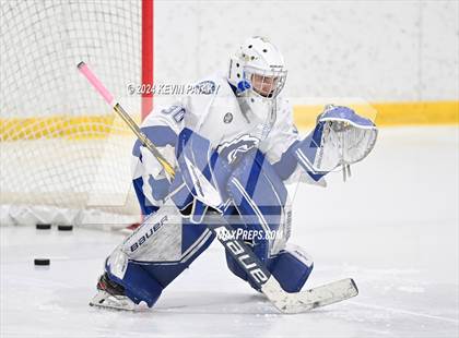 Thumbnail 3 in Ridgefield vs. Darien (CIAC DI Quarterfinal) photogallery.