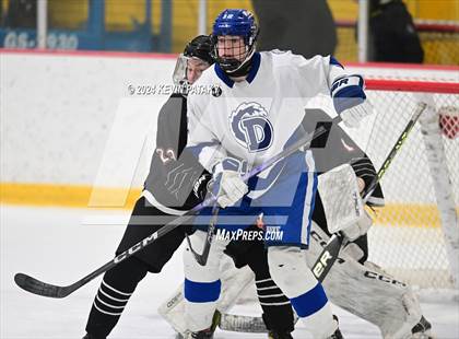 Thumbnail 1 in Ridgefield vs. Darien (CIAC DI Quarterfinal) photogallery.