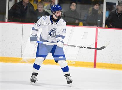 Thumbnail 1 in Ridgefield vs. Darien (CIAC DI Quarterfinal) photogallery.