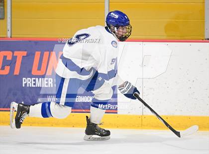 Thumbnail 1 in Ridgefield vs. Darien (CIAC DI Quarterfinal) photogallery.