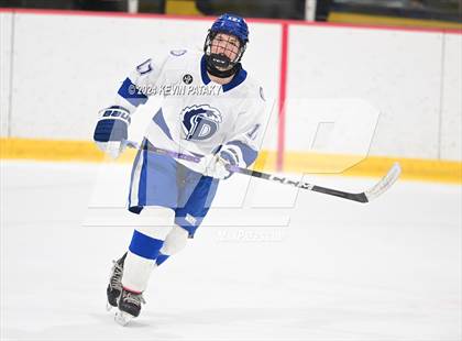 Thumbnail 3 in Ridgefield vs. Darien (CIAC DI Quarterfinal) photogallery.