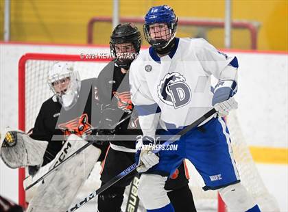 Thumbnail 1 in Ridgefield vs. Darien (CIAC DI Quarterfinal) photogallery.