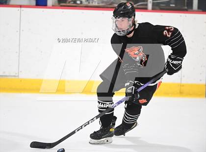 Thumbnail 1 in Ridgefield vs. Darien (CIAC DI Quarterfinal) photogallery.
