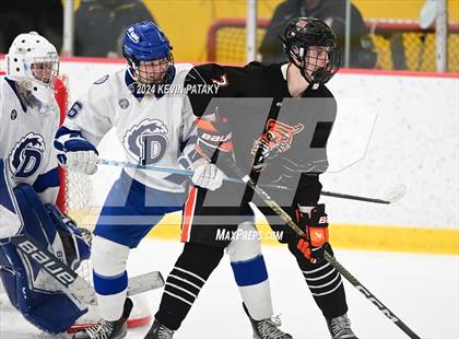 Thumbnail 1 in Ridgefield vs. Darien (CIAC DI Quarterfinal) photogallery.