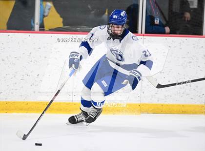 Thumbnail 1 in Ridgefield vs. Darien (CIAC DI Quarterfinal) photogallery.