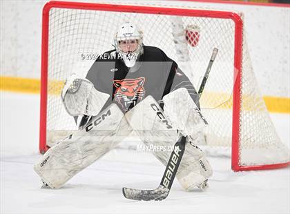 Thumbnail 3 in Ridgefield vs. Darien (CIAC DI Quarterfinal) photogallery.