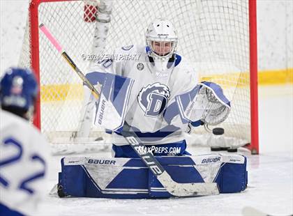 Thumbnail 1 in Ridgefield vs. Darien (CIAC DI Quarterfinal) photogallery.