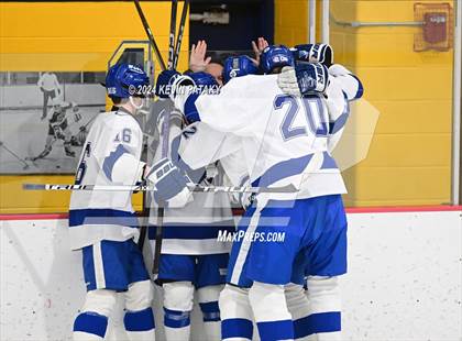 Thumbnail 1 in Ridgefield vs. Darien (CIAC DI Quarterfinal) photogallery.