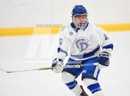 Thumbnail 1 in Ridgefield vs. Darien (CIAC DI Quarterfinal) photogallery.