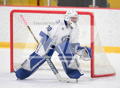 Thumbnail 3 in Ridgefield vs. Darien (CIAC DI Quarterfinal) photogallery.
