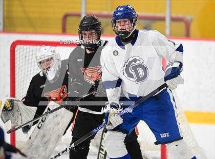 Thumbnail 3 in Ridgefield vs. Darien (CIAC DI Quarterfinal) photogallery.