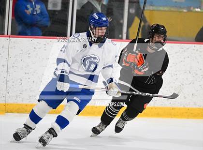 Thumbnail 2 in Ridgefield vs. Darien (CIAC DI Quarterfinal) photogallery.
