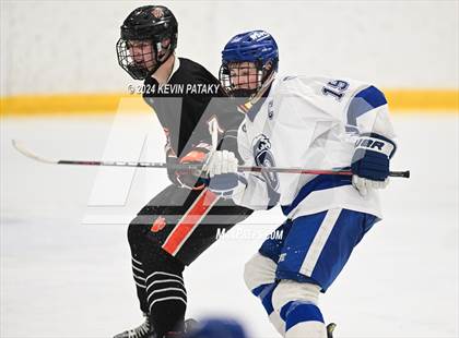 Thumbnail 2 in Ridgefield vs. Darien (CIAC DI Quarterfinal) photogallery.