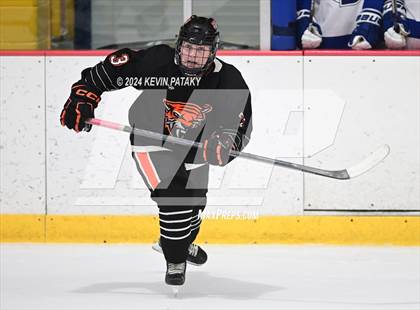 Thumbnail 2 in Ridgefield vs. Darien (CIAC DI Quarterfinal) photogallery.