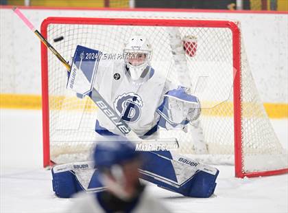 Thumbnail 2 in Ridgefield vs. Darien (CIAC DI Quarterfinal) photogallery.