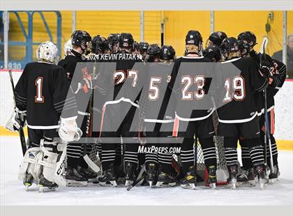 Thumbnail 1 in Ridgefield vs. Darien (CIAC DI Quarterfinal) photogallery.