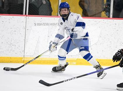 Thumbnail 3 in Ridgefield vs. Darien (CIAC DI Quarterfinal) photogallery.