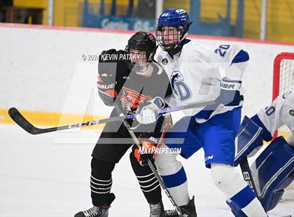 Thumbnail 1 in Ridgefield vs. Darien (CIAC DI Quarterfinal) photogallery.
