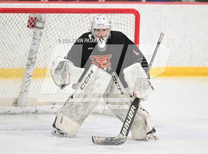 Thumbnail 1 in Ridgefield vs. Darien (CIAC DI Quarterfinal) photogallery.