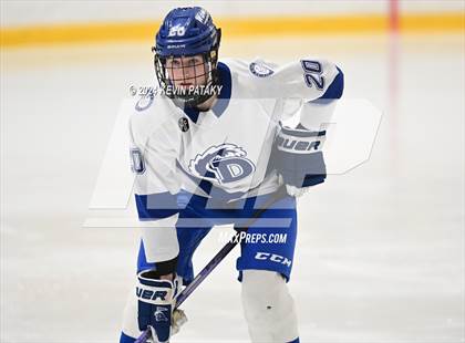 Thumbnail 2 in Ridgefield vs. Darien (CIAC DI Quarterfinal) photogallery.