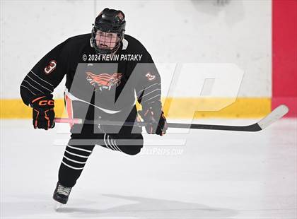 Thumbnail 2 in Ridgefield vs. Darien (CIAC DI Quarterfinal) photogallery.