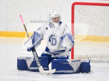 Thumbnail 2 in Ridgefield vs. Darien (CIAC DI Quarterfinal) photogallery.