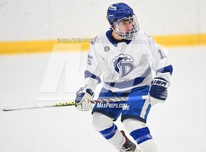 Thumbnail 3 in Ridgefield vs. Darien (CIAC DI Quarterfinal) photogallery.