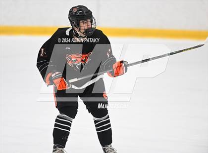 Thumbnail 2 in Ridgefield vs. Darien (CIAC DI Quarterfinal) photogallery.