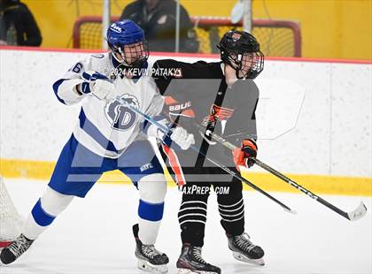 Thumbnail 1 in Ridgefield vs. Darien (CIAC DI Quarterfinal) photogallery.