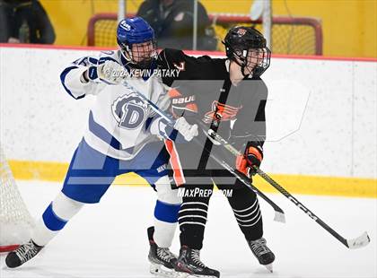 Thumbnail 3 in Ridgefield vs. Darien (CIAC DI Quarterfinal) photogallery.
