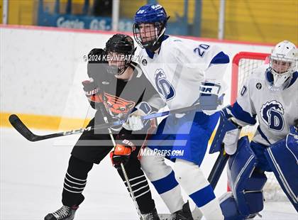 Thumbnail 1 in Ridgefield vs. Darien (CIAC DI Quarterfinal) photogallery.