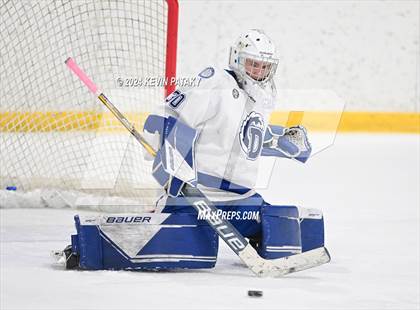 Thumbnail 1 in Ridgefield vs. Darien (CIAC DI Quarterfinal) photogallery.