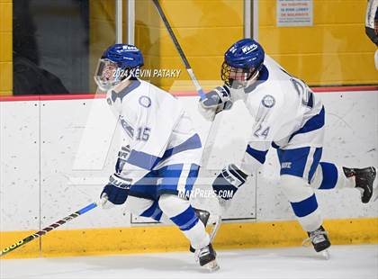 Thumbnail 2 in Ridgefield vs. Darien (CIAC DI Quarterfinal) photogallery.