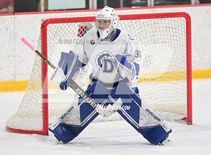 Thumbnail 2 in Ridgefield vs. Darien (CIAC DI Quarterfinal) photogallery.