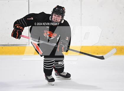 Thumbnail 2 in Ridgefield vs. Darien (CIAC DI Quarterfinal) photogallery.