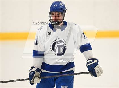 Thumbnail 3 in Ridgefield vs. Darien (CIAC DI Quarterfinal) photogallery.