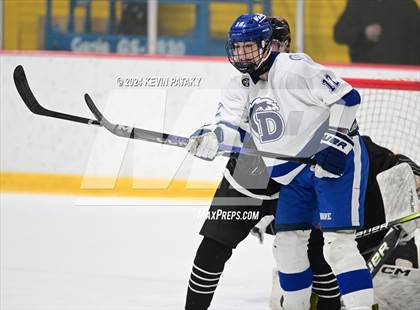 Thumbnail 3 in Ridgefield vs. Darien (CIAC DI Quarterfinal) photogallery.