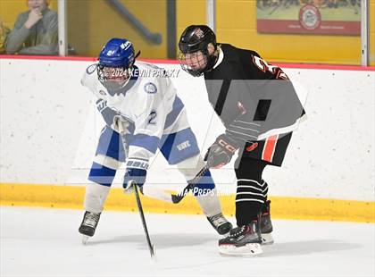 Thumbnail 1 in Ridgefield vs. Darien (CIAC DI Quarterfinal) photogallery.