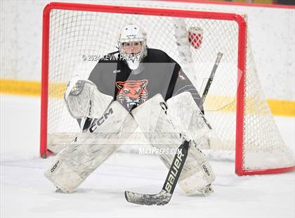 Thumbnail 1 in Ridgefield vs. Darien (CIAC DI Quarterfinal) photogallery.